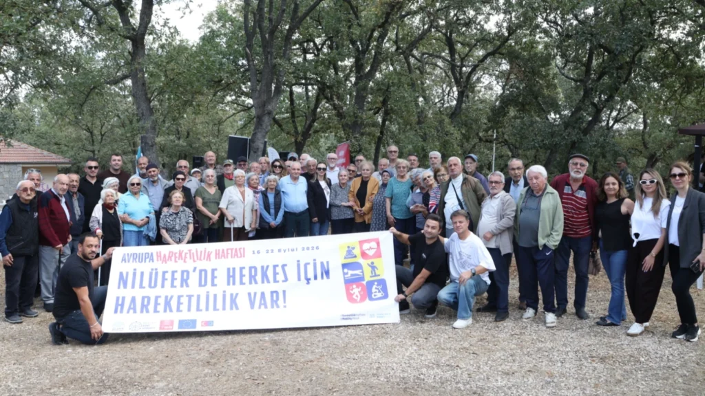 Nilüfer’de huzurevi sakinleri yaza piknikle veda etti