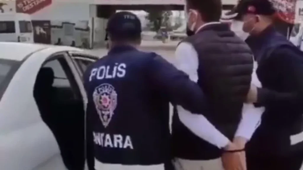 Ankara’da FETÖ’nün güncel yapılanmasında yeni gelişme... Tamamı tutuklandı!