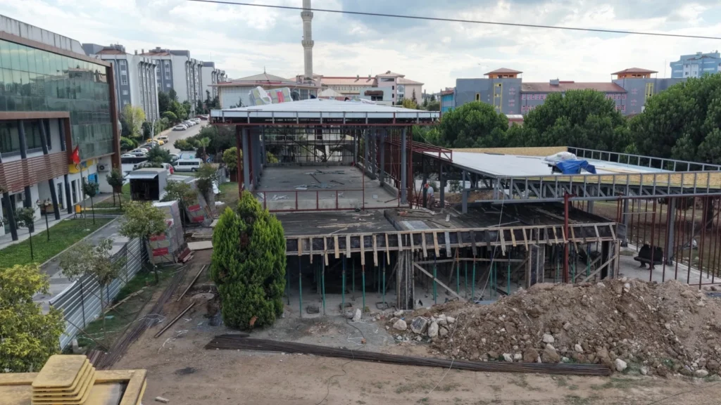 Çayırova'da yeni kitap kahve yükseliyor