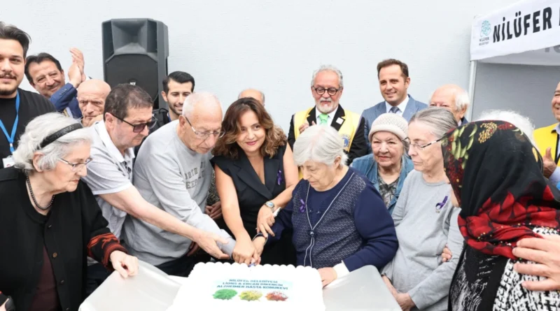 Nilüfer’de Alzheimer hastaları için anlamlı buluşma