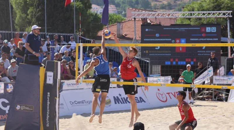 İzmir Foça'da yarı finalistler belli oldu