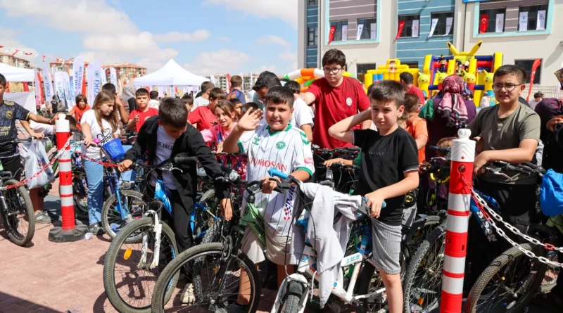 Selçuklu’da pedallar Avrupa Hareketlilik Haftası’na özel çevrildi