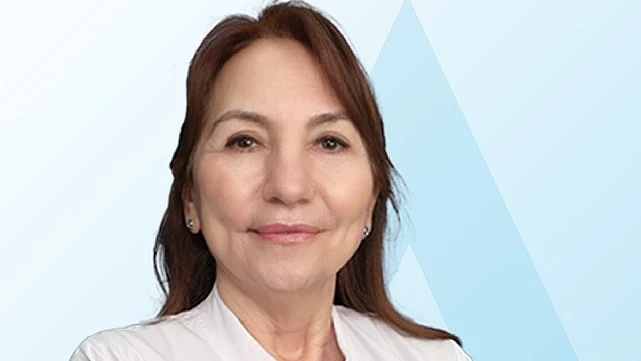 Alzheimer, ilk belirtilerden yaklaşık 20 yıl önce başlıyor!