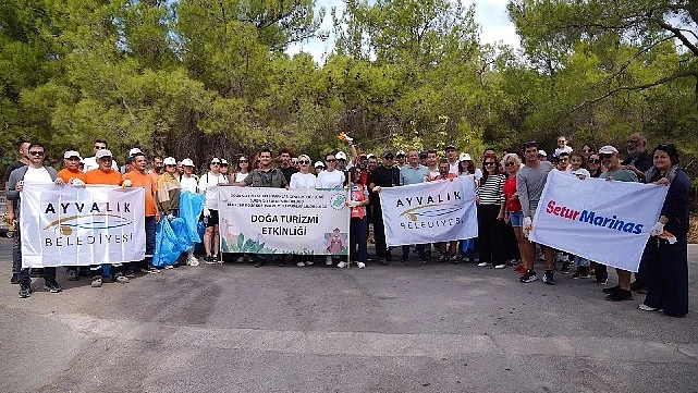 Ayvalık’ta Dünya Temizlik Günü ve Uluslararası Kıyı Temizliği Günü’nde Çevre İçin Sahadaydık