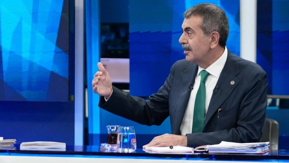 Bakan Tekin'den 'kılık kıyafet' vurgusu