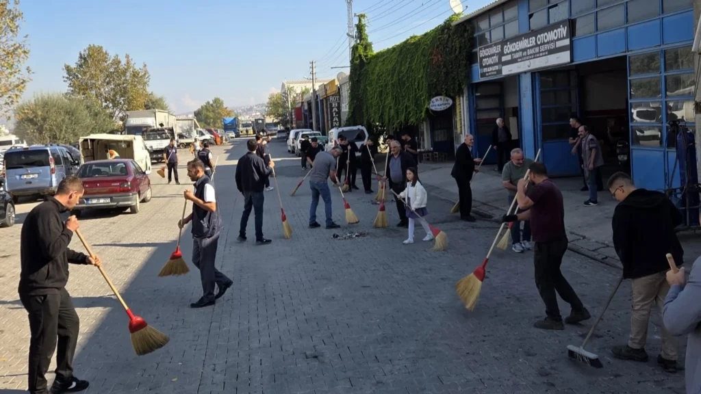 Bursa İnegöl'de temizlik seferberliği başlatıldı
