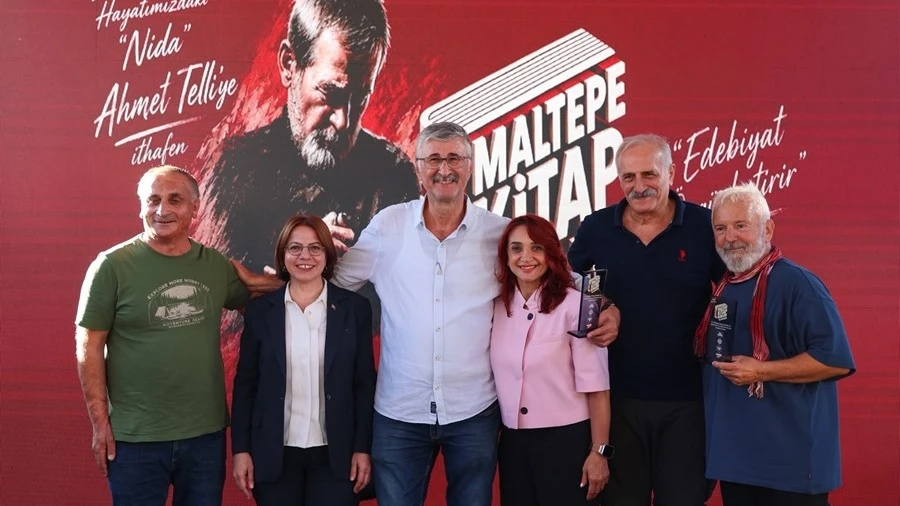 İstanbul Maltepe'de edebiyat, müzik ve yerel kültür rüzgarı esti