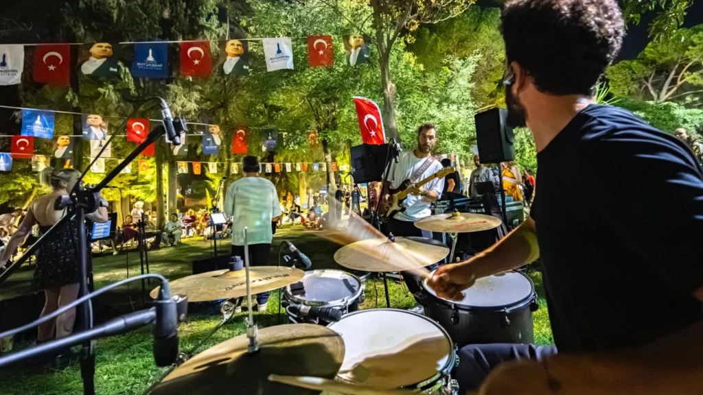 Alternatif Park Konserleri, müziğin ritmini parklara taşıyor