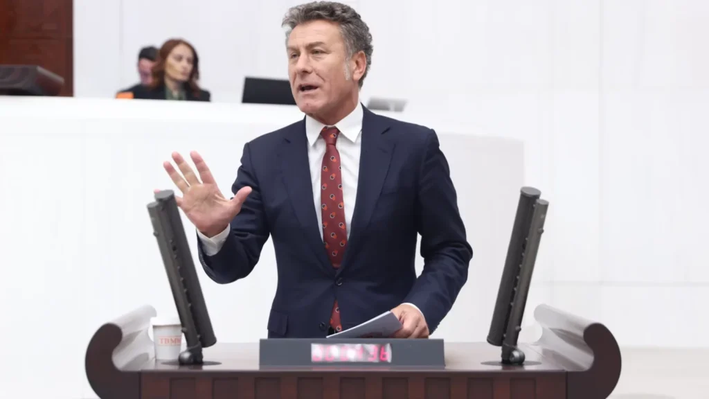 CHP'li Sarıbal’dan Berlin seçimleri mesajı