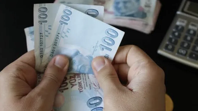 Uçak Bileti Alacaklar Dikkat: Yakıt Krizi Fiyatları Vurabilir