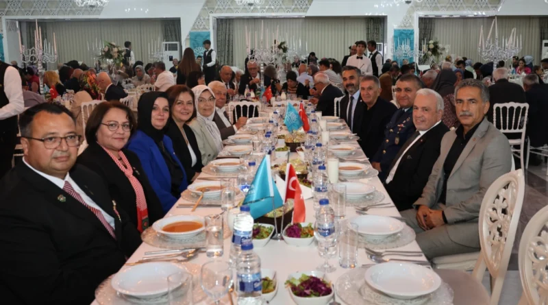 Nilüfer Belediyesi’nden şehit aileleri ve gaziler onuruna yemek