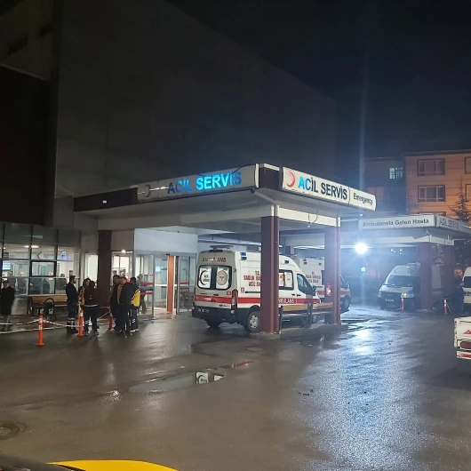 Ankara'da omuz atma kavgası bıçak ve sopayla kanlı bitti