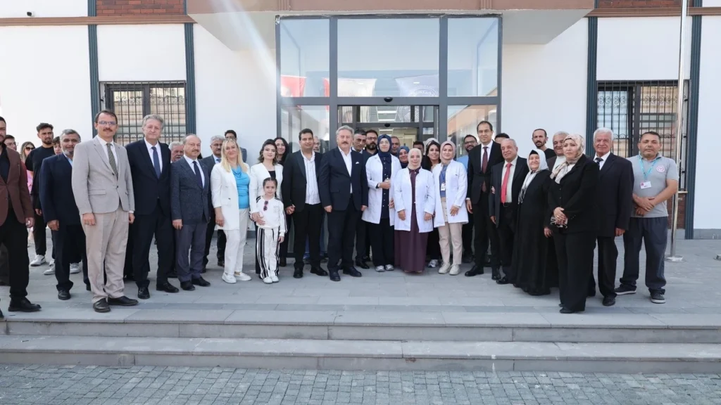 Melikgazi'de Mürüvvet-Saadettin Türkkan Diş Polikliniği açıldı
