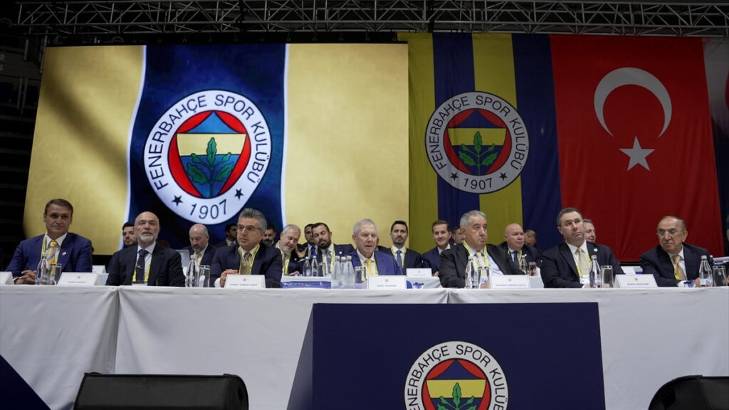 Fenerbahçe Mali Genel Kurulu’nda yönetim kuruluna tam yetki