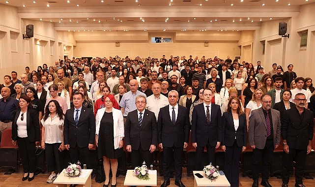 DEÜ'de 2026-2027 akademik yılı ilk ders heyecanıyla başladı