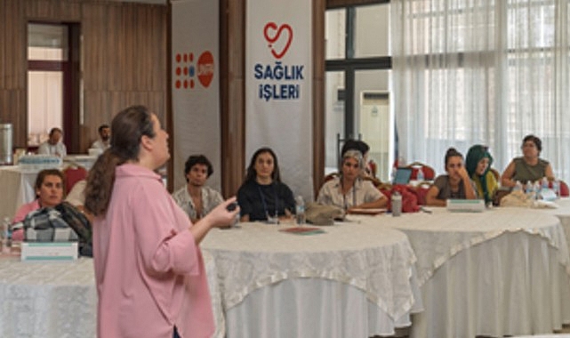 Sağlık Aracıları İzmir'de pilot sahaya çıkıyor — UNFPA iş birliği
