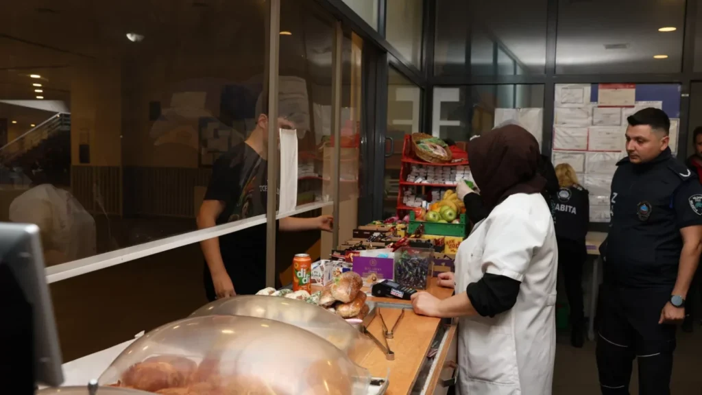 Nilüfer'de okul kantinleri ve çevresinde gıda denetimleri sıklaştı