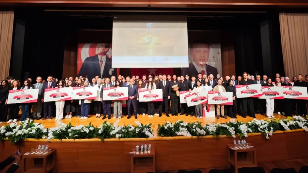 15 Temmuz Yarışmaları Türkiye Finali Bursa'da tamamlandı