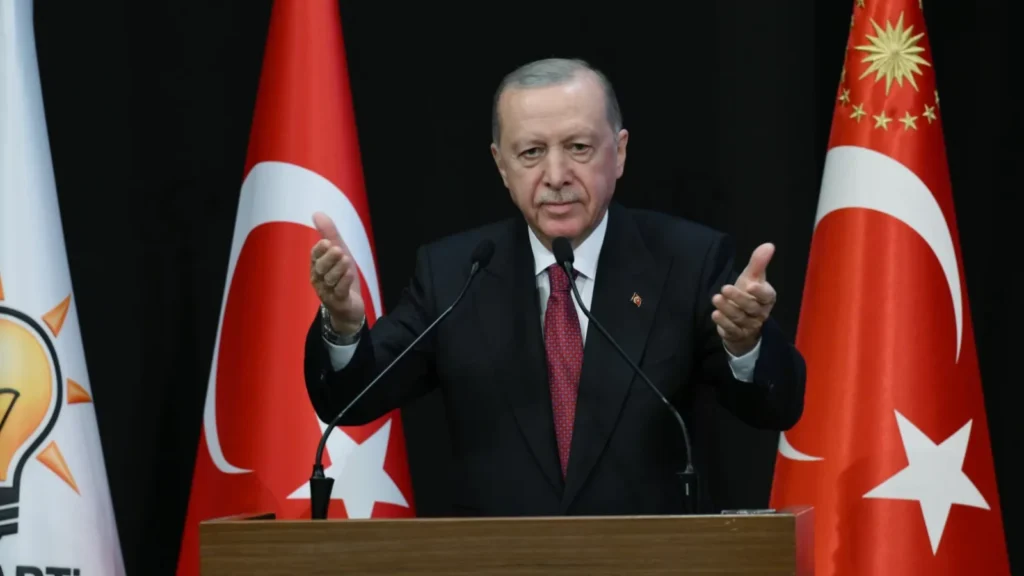 Erdoğan: Milletin çizdiği rotadan asla sapmayacağız