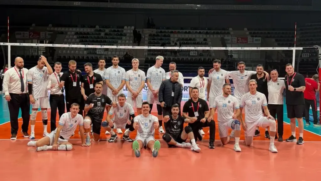 Gebze Belediyespor çeyrek finalde, Axa Sigorta Kupa Voley'de grup lideri