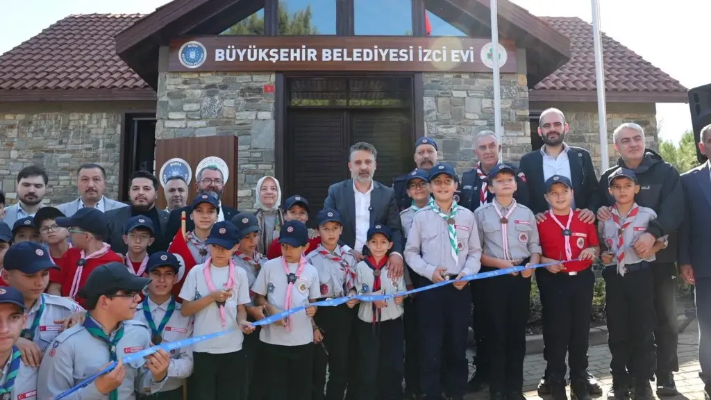 Bursa Atatürk Kent Ormanı'na yeni İzci Evi açıldı