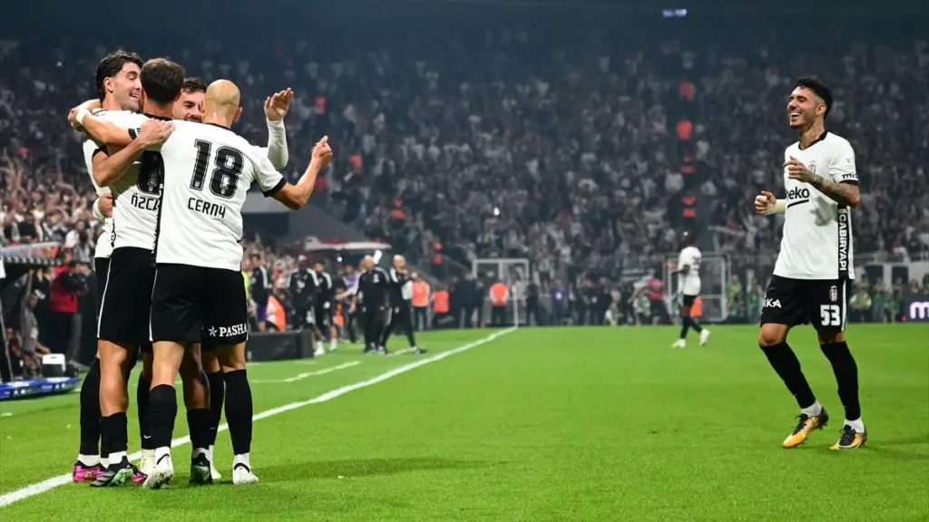 Beşiktaş, iç sahadaki yenilmezlik serisini 8 maça çıkardı