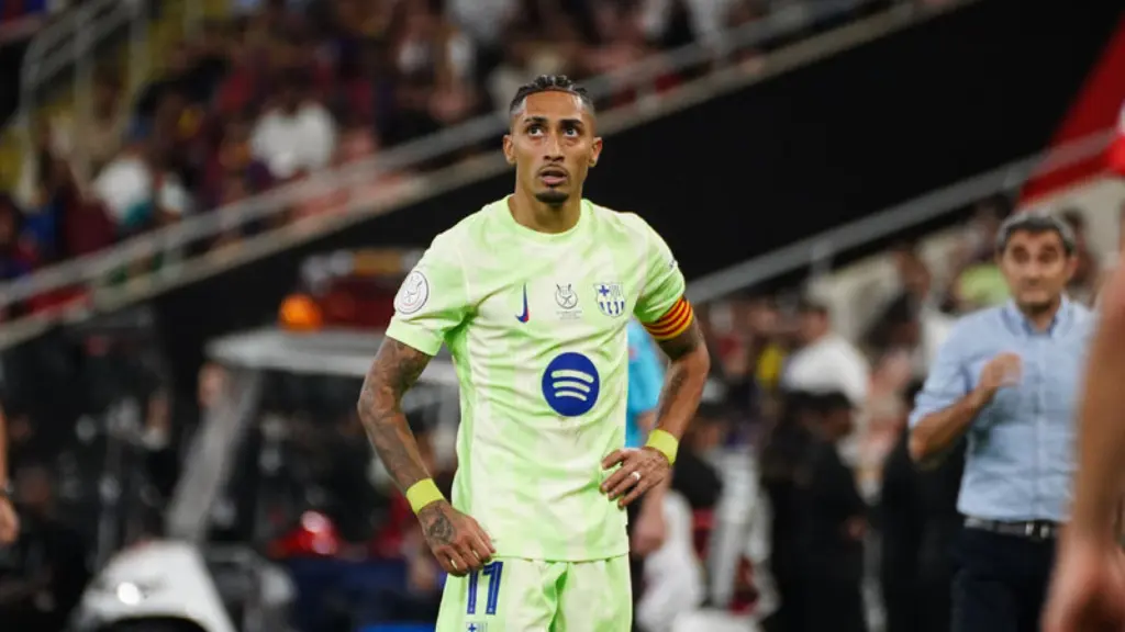 Barcelona İstanbul'a 4 eksikle geliyor: Raphinha, De Jong yok