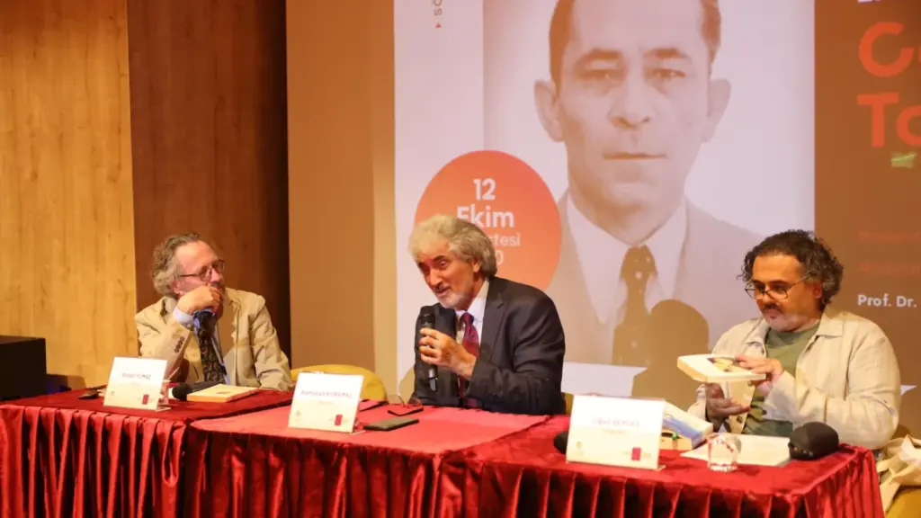 Cahit Sıtkı Tarancı'nın şiir yolculuğu Sakarya'da anlatıldı