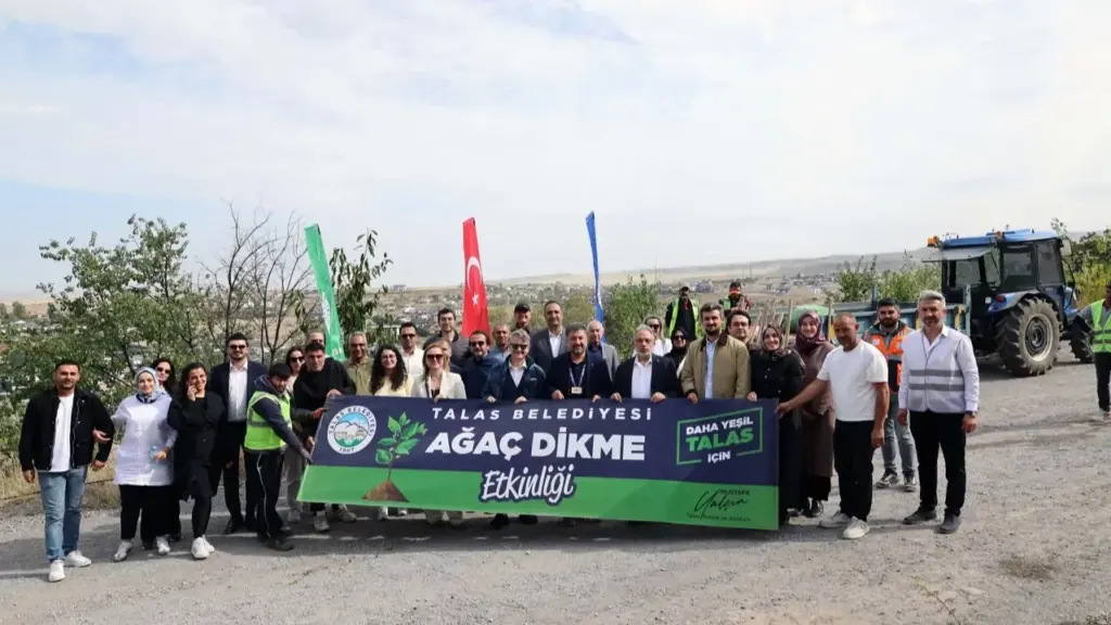 Kayseri Talas'ta Dünya Artrit Günü'nde Ali Dağı'na fidan dikildi