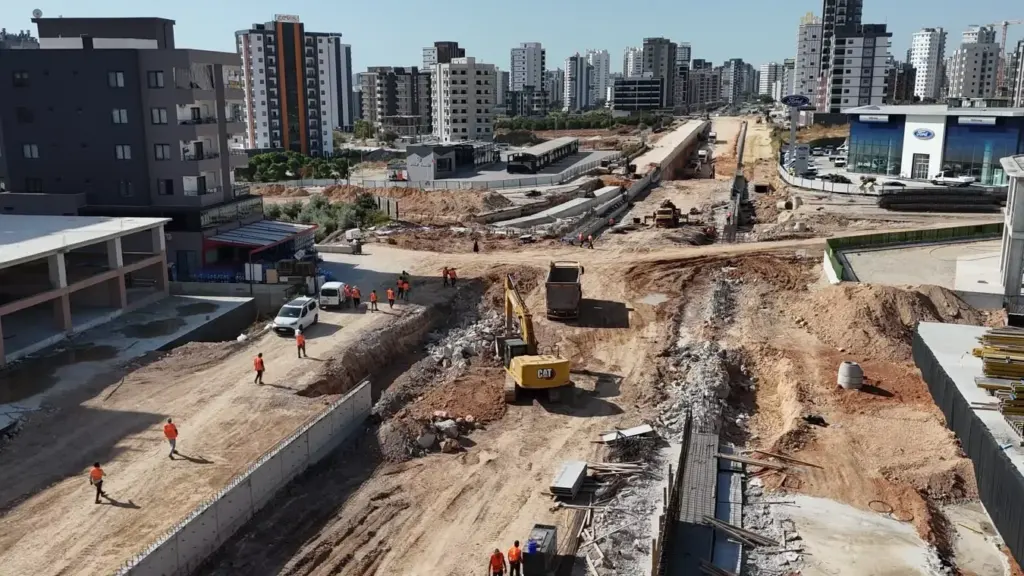 Mersin trafiğine nefes: Vatan Caddesi Kuyuluk kavşağı çalışmaları