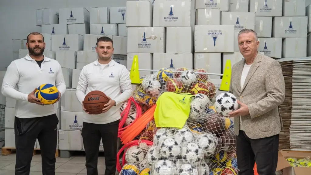 İzmir Büyükşehir'den amatör spora 36 milyon TL destek