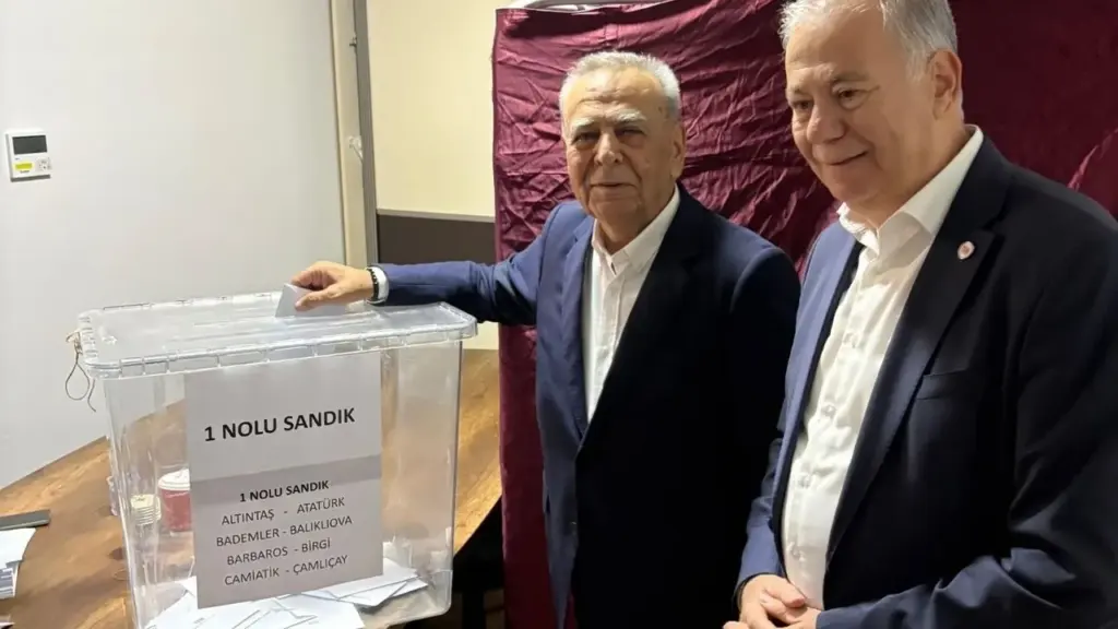 YENİ Parti İzmir'de il başkanı seçimi tamamlandı; sonuçlar bekleniyor
