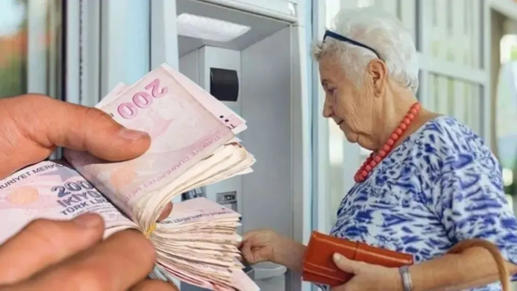Ekim 2026 SSK emekli maaşları başladı: Tahsis no 7 ödemede