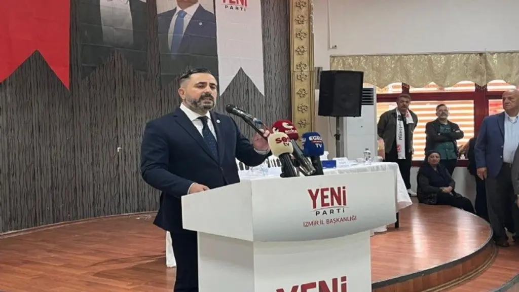 Yeni Parti Buca kurucu ilçe başkanı Suat Bulut istifa etti
