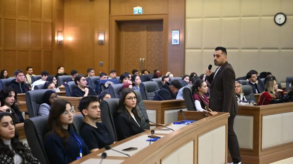 Bursa Büyükşehir Belediyesi 175 öğrenciye oryantasyon eğitimi verdi