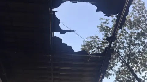 Bursa’da kediyi kurtarmaya çalışırken düşen kişi ağır yaralandı