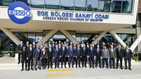 İzmir’de Tugay ve İnan: Üretim için ortak çalışma çağrısı