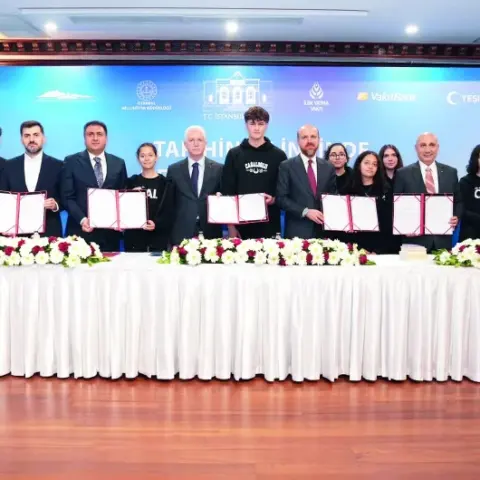 20 bin liseli daha ‘Tarihin Bilincinde’ projesiyle tarihle buluşacak