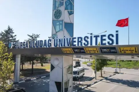 Bursa Uludağ Üniversitesi 2027 için 4 araç kiralıyor: Başvurular 9 Kasım’ta