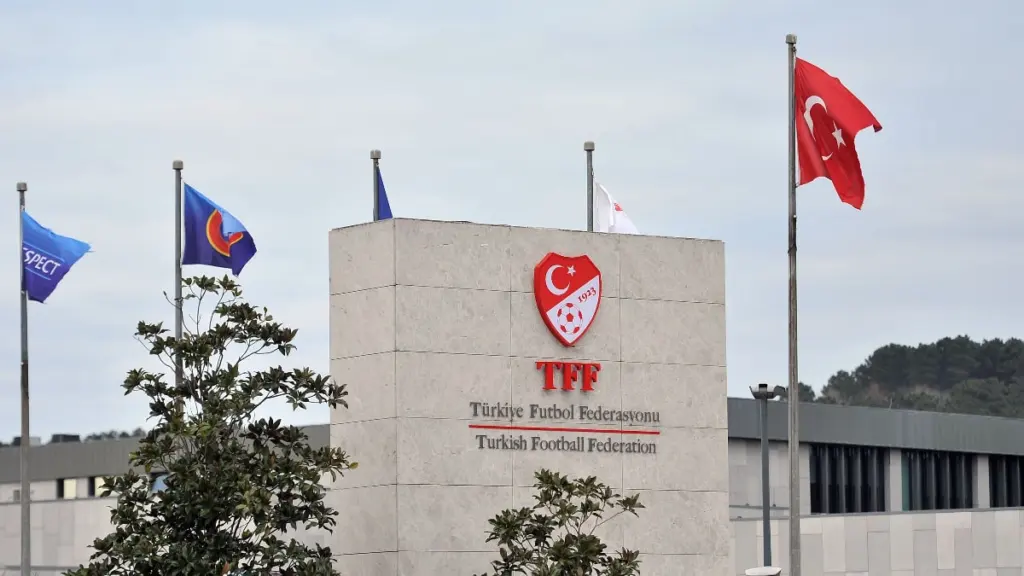 PFDK'dan Süper Lig kulüplerine yüksek para cezaları