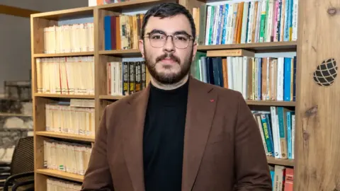 İsmail Arı: Emniyet’e gittim, kaçma şüphesiyle tutuklandım
