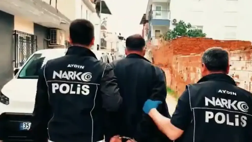 78 ilde uyuşturucu operasyonu: 1.466 tutuklama yapıldı
