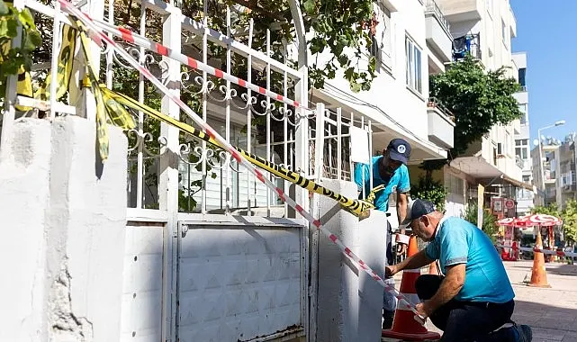 Mersin Yenişehir’de bahçe çökmesi: Belediye tahliye ve önlemleri uyguladı