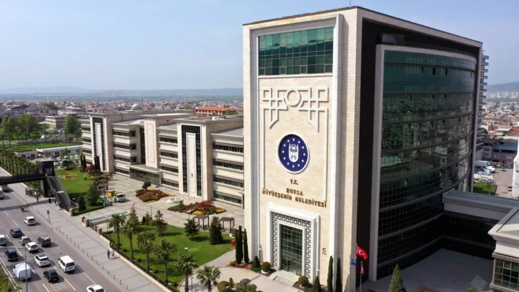 Bursa'da Nalan Fidan Sağlıklı Şehirler Daire Başkanı oldu