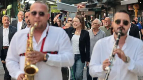Kemeraltı Festivali İzmir’de esnafı canlandırdı: Ziyaretçi ilgisi arttı
