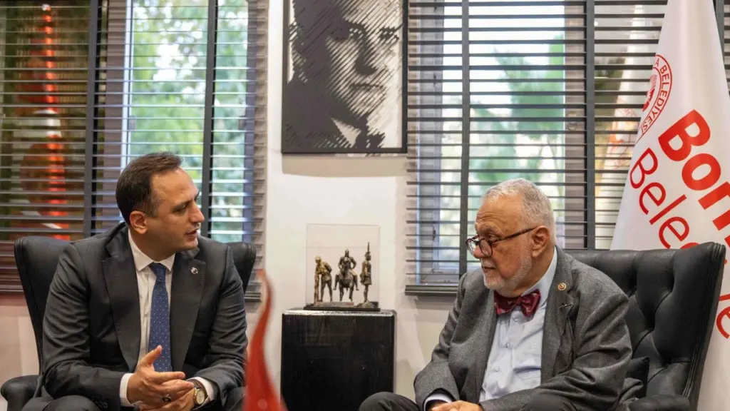 Bornova'da JEOFEST ’26 başladı: Taş ve İnsan sergisi açıldı