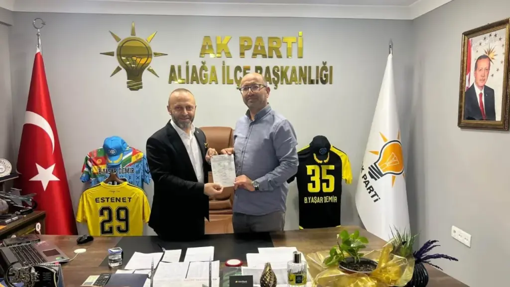 Hakan Mayda CHP'den AK Parti'ye geçti, Aliağa'da duyuruldu
