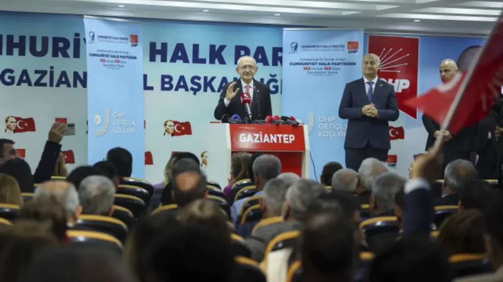 Kılıçdaroğlu: Hata bizde; halkın sofrasına daha sık oturacağız