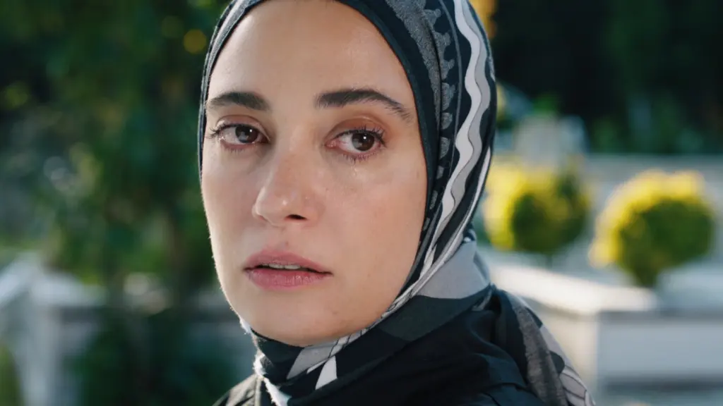 Kızılcık Şerbeti 144. bölüm: Kıvılcım'ın kabusu gerçeğe döndü