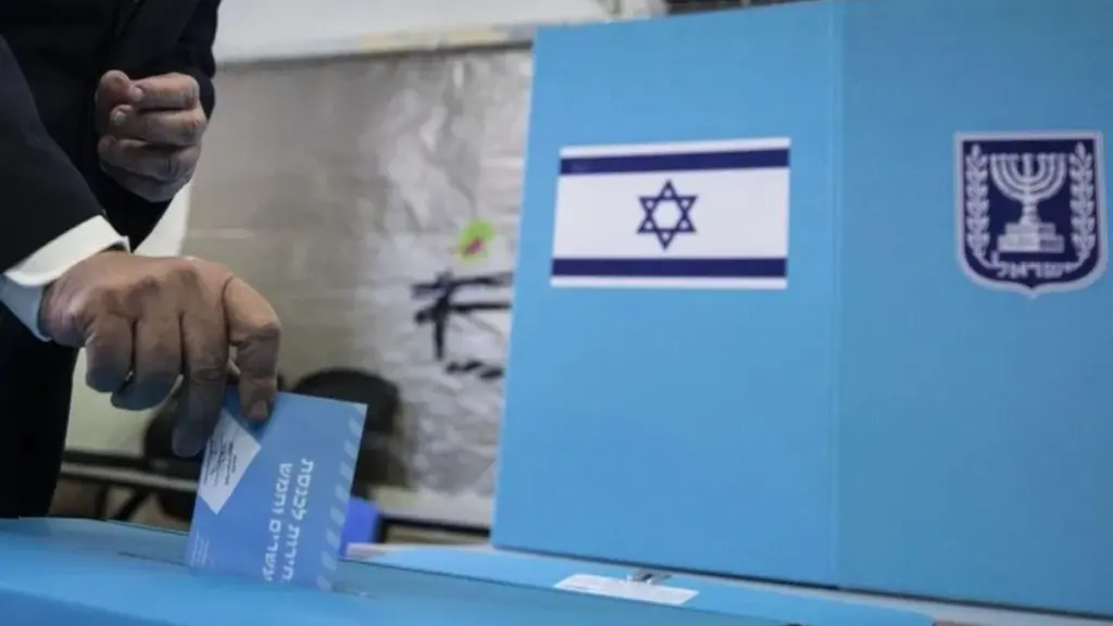 İsrail seçimleri: Son anketler ne Netanyahu blokunu ne muhalefeti çoğunluğa taşıyor